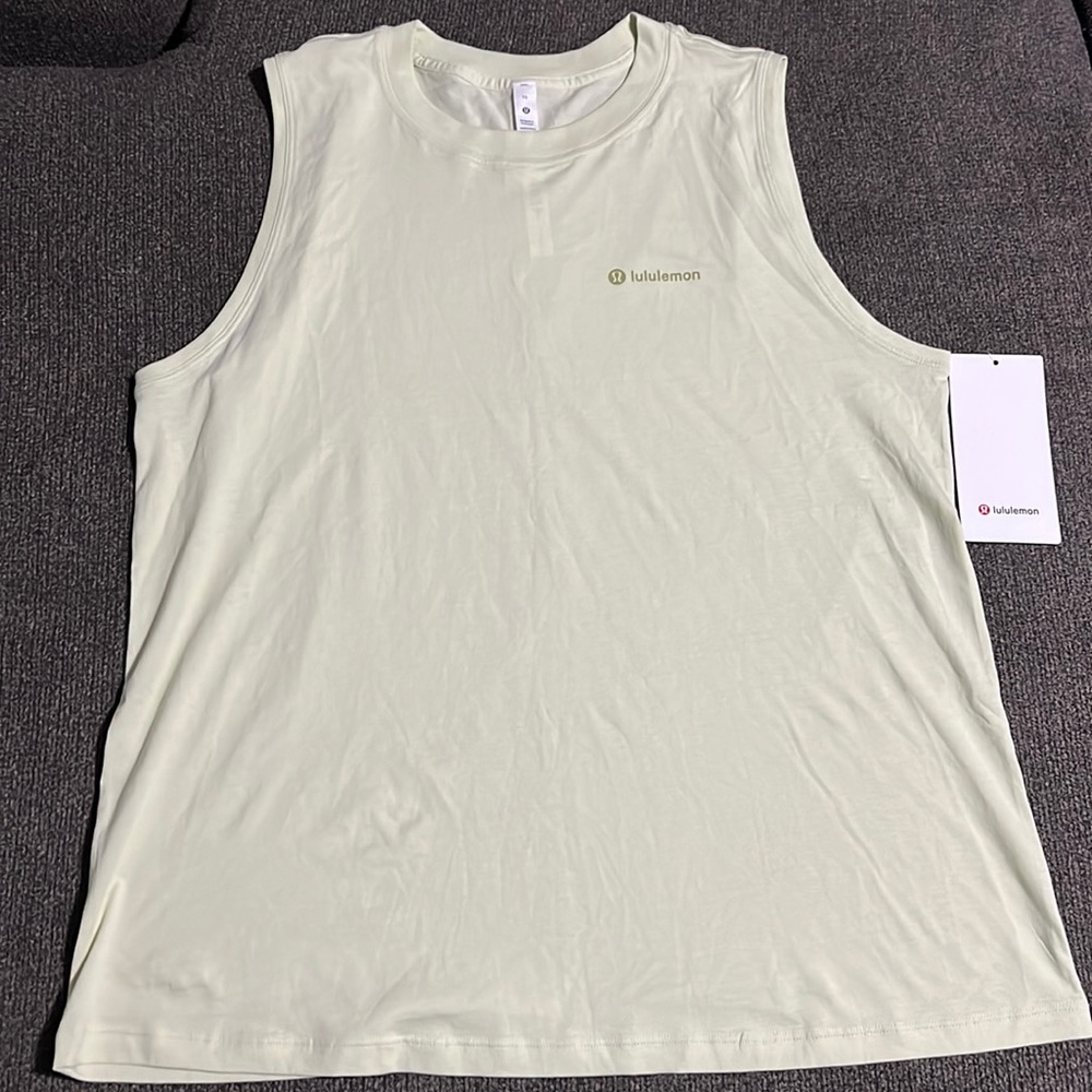 Lulu lemon tank